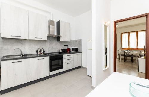 Vista Mare & 300mt da Spiaggia con FreeParking e AC - Foto 3