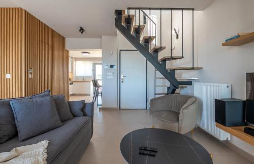 Elite Penthouse with Heated Pool and SkylineView - Foto 50