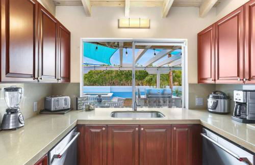 Near Downtown Palm Springs, 7 BD 7 BTH, 80FT Pool, Pickleball - Foto 10
