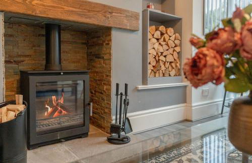 3 Bedroom Family Home in Colne with Free Parking - Foto 24