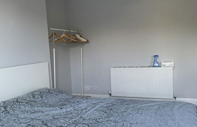 Immaculate 4 Bedroom House, Near Central London - Foto 2