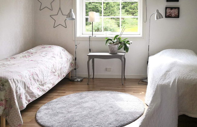 4 Person Holiday Home in Gunnarskog - Photo 2