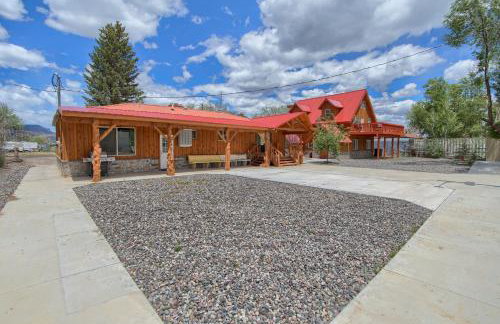 Group Getaway w/ Mtn Views: Home in Circleville! - Foto 31