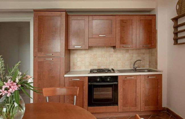 Snug Holiday Home in Castagneto Carducci near Thermal Bath - Foto 6