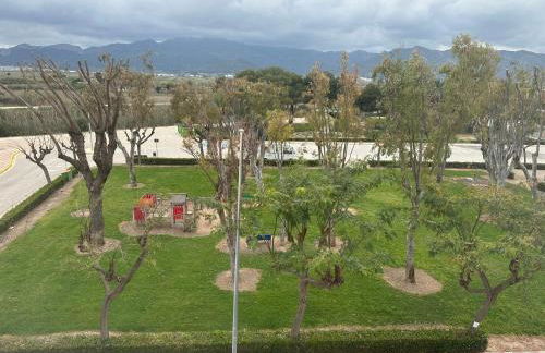 Ático 1ª línea con salida a playa - Foto 28