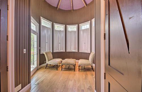 Luxe Barndominium with Home Gym, Theater, and More! - Foto 14