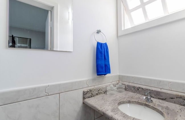 GB21 Ótima Casa 4 Suítes em Guarajuba - Photo 23