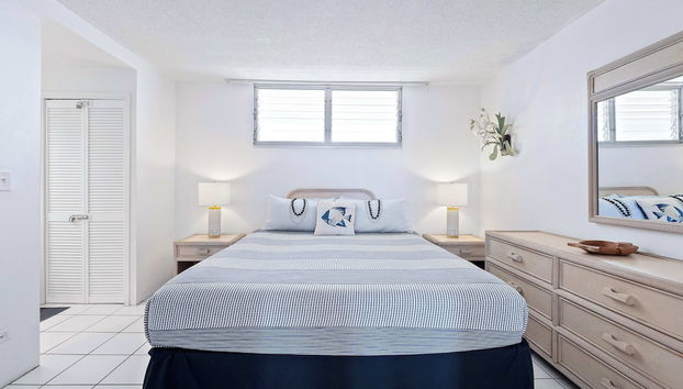 Kolu Honu Stunning Beachfront Condo for 2! - Foto 2, Habitación