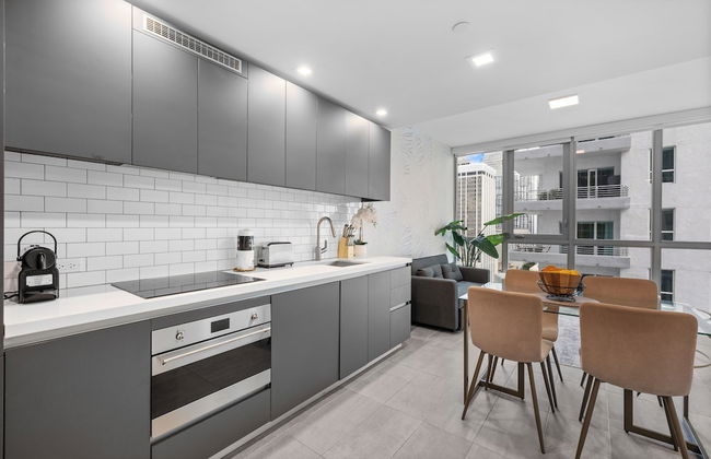 Amazing Apartments with city Views - Photo 36