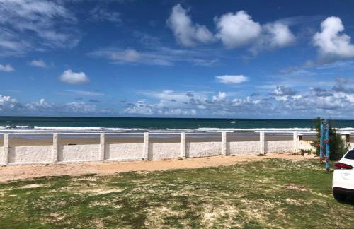 Studio pé na areia com 2 quartos, sala e cozinha - Foto 24