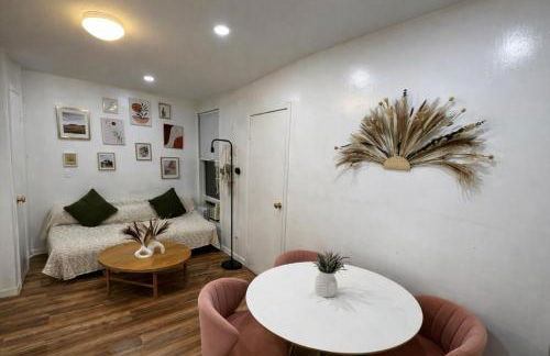 Next to Manhattan 2 Bedrooms Apartment - Subway 20 steps, Manhattan 1 Stop - Foto 47