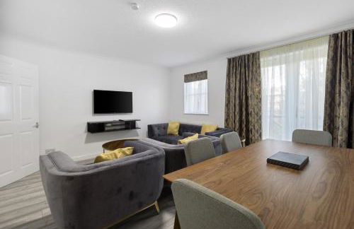 Roomy 3 bedroom house, 2 baths - Photo 31