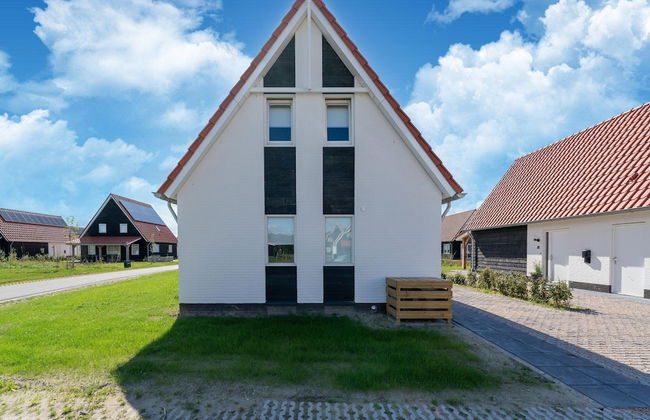 Your Coastal Retreat With Pool - Foto 33