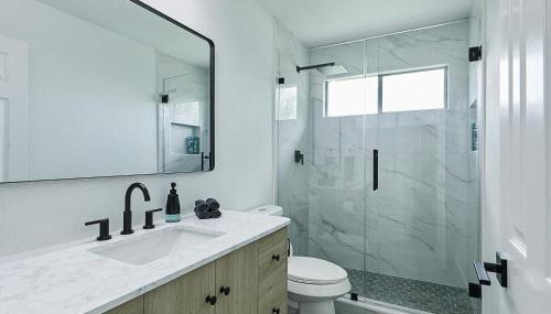 Newly Renovated Luxury 5BR Spacious, Stylish, Family-Ready - Foto 5