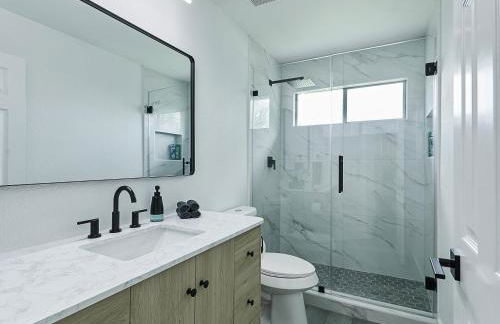 Newly Renovated Luxury 5BR Spacious, Stylish, Family-Ready - Foto 5