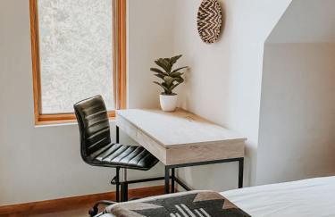 Peaceful Log Cabin with Fireplace and Allergen Friendly - Foto 16