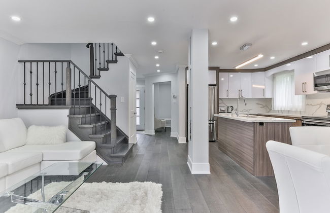 QuickStay - Classy 5brm House in Vaughan - Foto 26