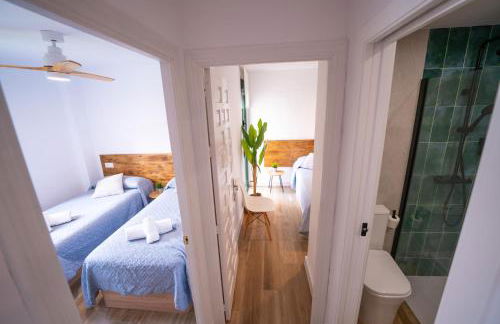 Apartasuites Royal Zahara, Máximo confort con vistas al mar - Photo 34