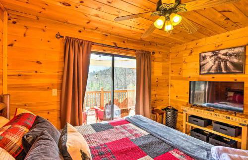 Cozy Cherry Log Cabin about 10 Mi to Mercier Orchards - Foto 17