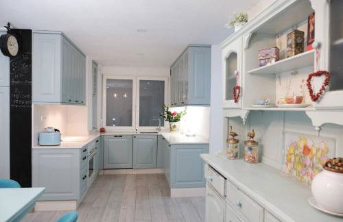 Lujoso y amplio piso con 5 habitaciones - Photo 22