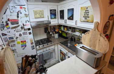 FLAT Surrounded by Nature WIFI & Pool & beach Nearby - Foto 19