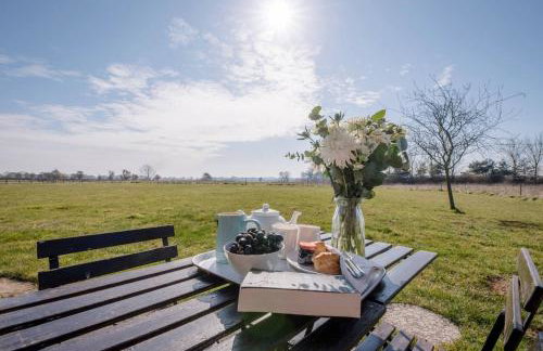 The Meadows Dairy, Bawdsey - Photo 31