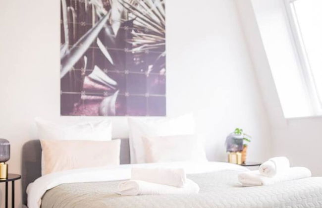 Serviced 3BR Apartment in Utrecht - Photo 17