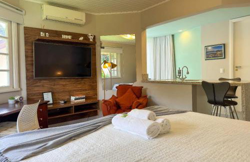 Refúgio Boutique | Cama King + A/C | Barigui - Photo 6