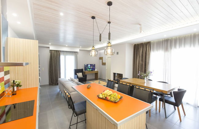 Virginia Luxury Villas - Photo 6