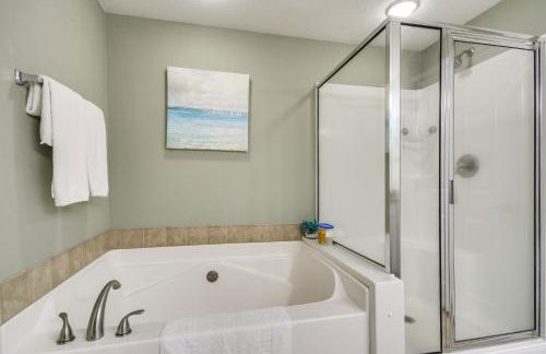 Gulfport Oceanfront Vacation Rental Walk to Beach - Photo 11