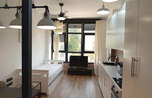 Hangar 18 - II - Foto 13