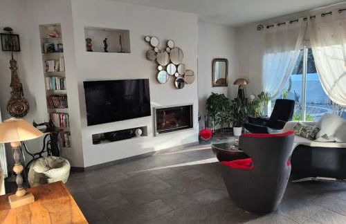 villa avec piscine privé ,plages à 7 min ,5km - Foto 10