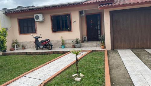 Pousada Familiar da Dani - Casa em São Gabriel com piscina - Foto 1