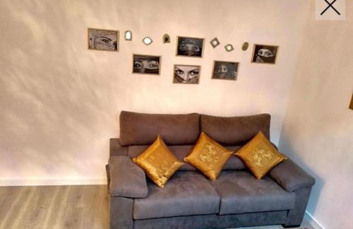 Apartamento totalmente reformado en 1ª linea - Foto 4