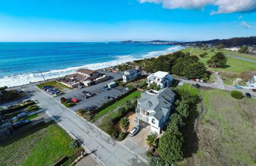 1 block to beach, Private Hot Tub, Fire Pit and BBQ - Foto 30