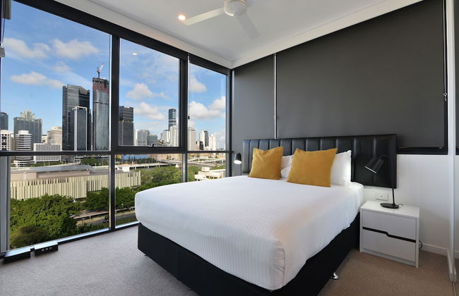 Hope Street Apartments by CLLIX - Photo 13