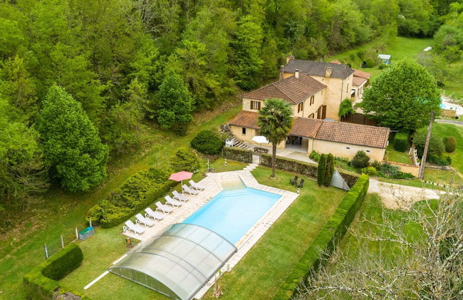 Chic Holiday Home in Siorac-en-perigord With - Foto 1