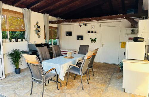 Family Apartment near Beach Petrčane - Quiet & Central - Unit 2 - Foto 13