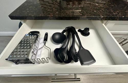 2 min walk to beach with free parking at Lauderdale 21-3 - Foto 16