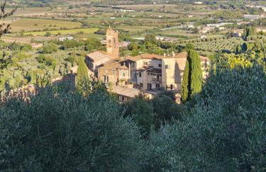 TUSCANFLAT Castle - Photo 15