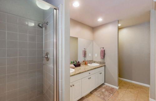 Creekside & Cozy - Foto 15