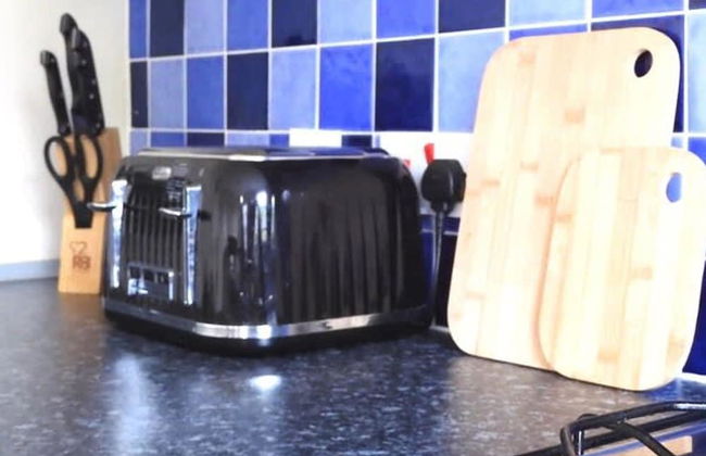 Lion House Chester - Very Near Zoo Ideal for Families - Photo 17