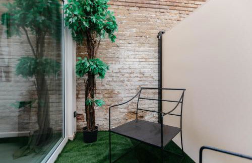 Lovely Exclusivity in Valencia Center - Photo 22