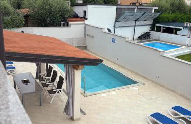 Villa Silver Novigrad with private pool - Photo 9