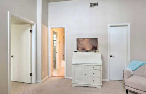 Horseshoe Bay Townhome with Patio and Outdoor Pool! - Foto 18