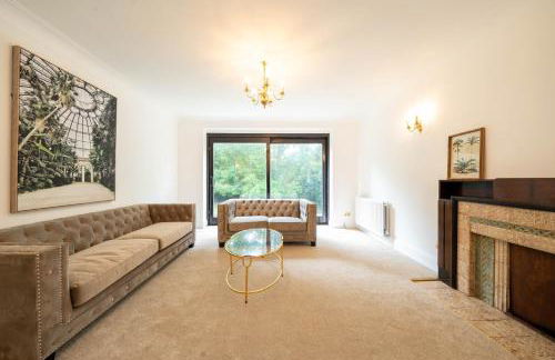 House on the Hill - Photo 22