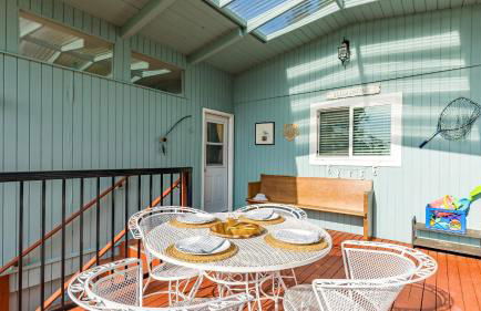 Wolf Beach Cottage by Avantstay Harbor Views - Photo 46