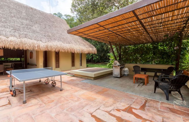 Atonishing 5BR Villa at Mesa de Yeguas - Photo 9