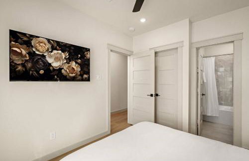 2Linkd Homes | 9BR•All Private Baths | Pool |Gated - Foto 11