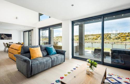 Lakeside property with spa access on a nature reserve Overton Island 11 OI11 - Photo 5